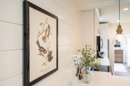 Downtown Luxury Farmhouse Apartment #4 West Dundee Zewnętrze zdjęcie